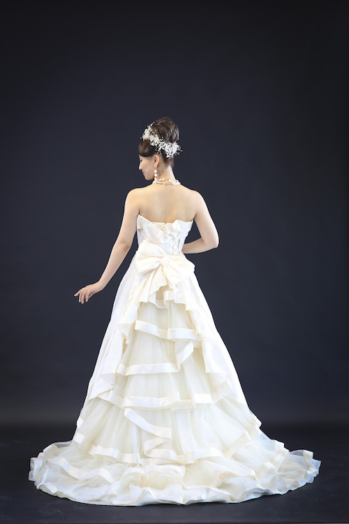 No.15 ウェディングドレス08